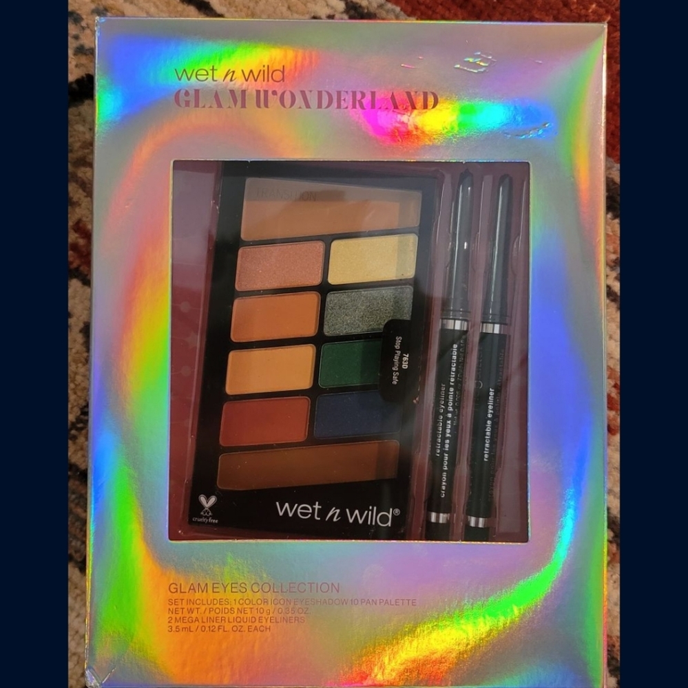 3 separate Wet 'n' Wild gift sets.